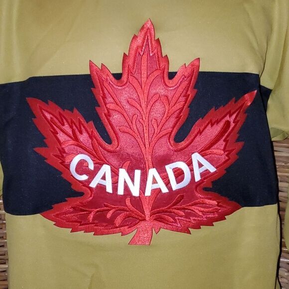 NWT Nike Canada Winnipeg Falcons Hockey Jersey 1st Olympics Champions - Picture 2 of 13